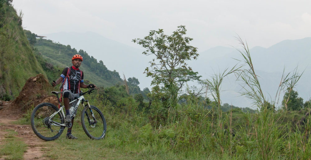 Nepal cycling from Pokhara to Sarangkot