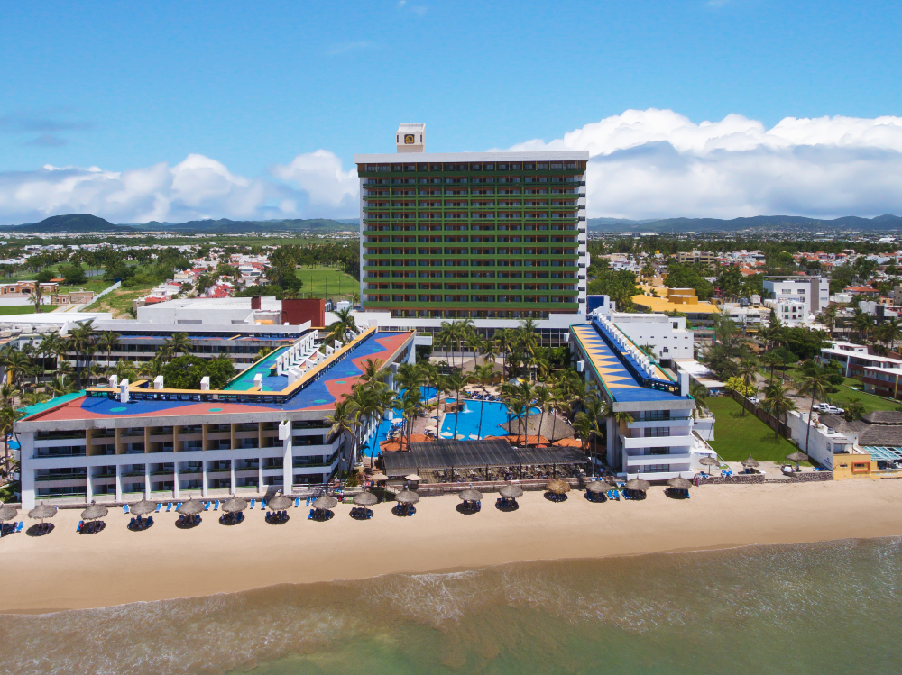 Aerial view of El Cid Castilla Beach Hotel in Mazatlán